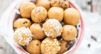 Protein Balls mit Erdnussbutter