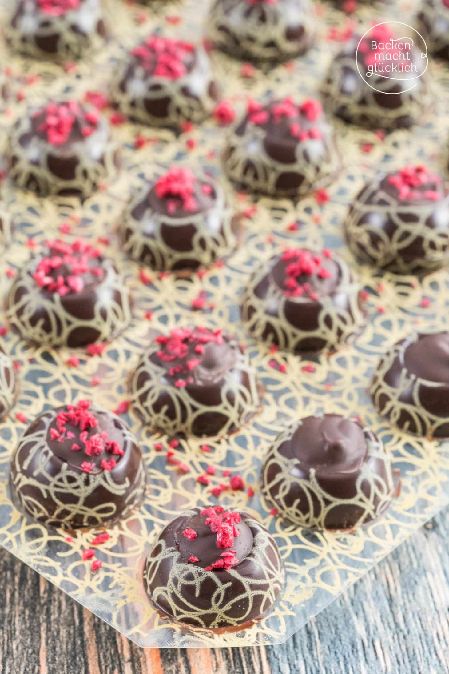 Schoko-Himbeer-Pralinen | Backen macht glücklich
