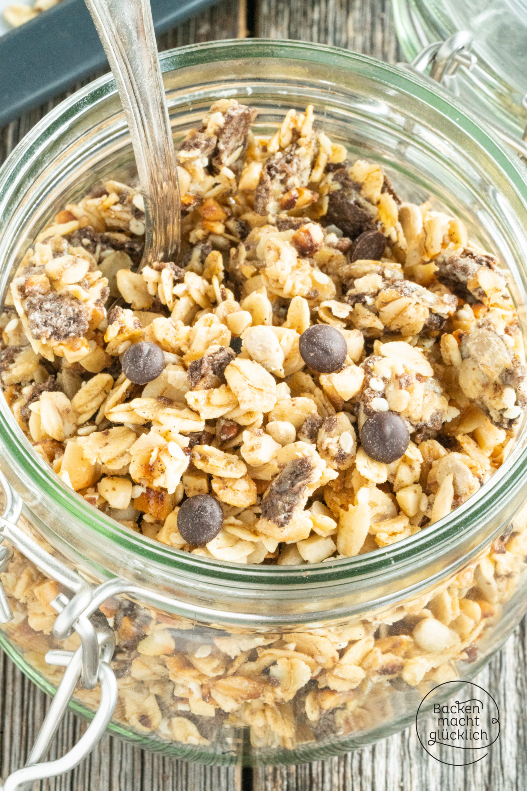 Schoko-Granola Rezept mit Eiweiß