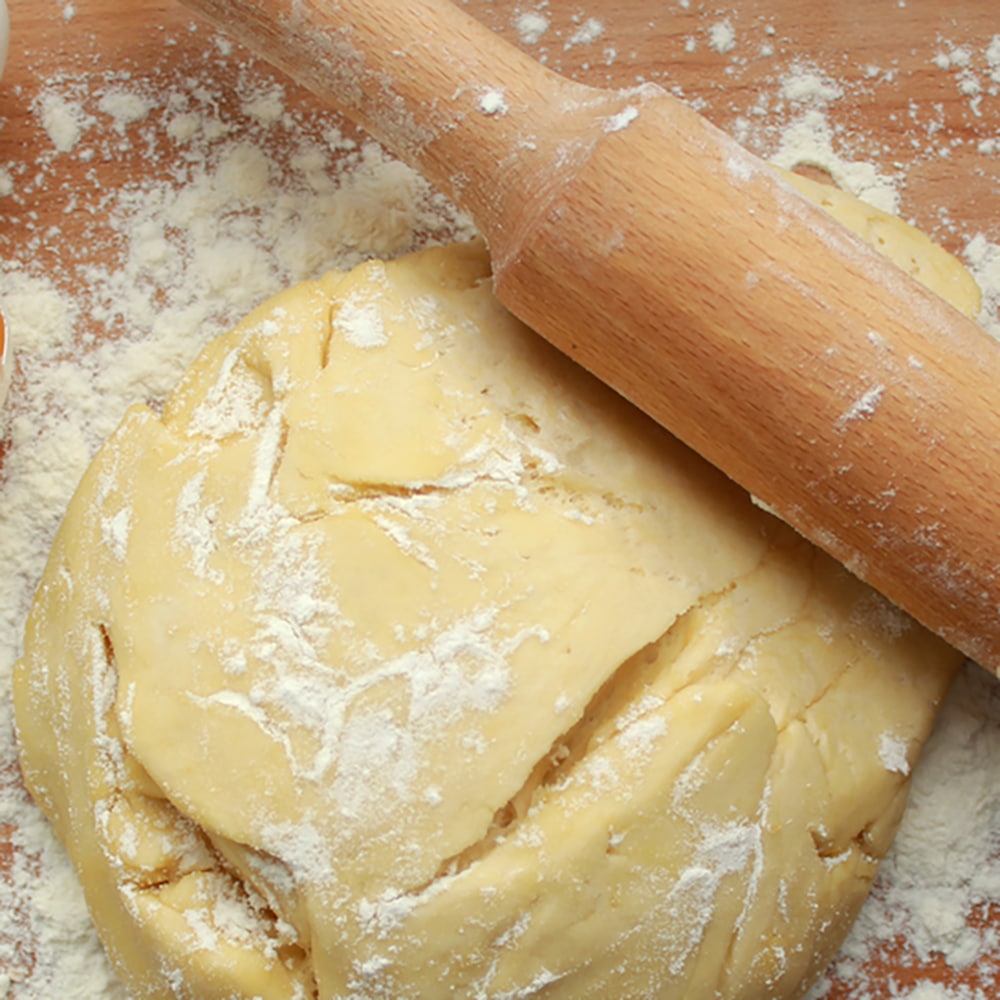 Hefeteig-Grundrezept und Tipps | Backen macht glücklich