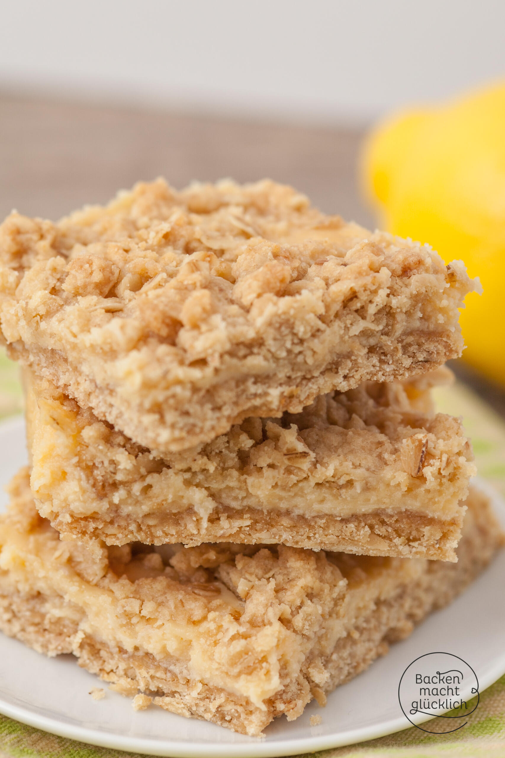 Zitronen-Streusel-Kuchen