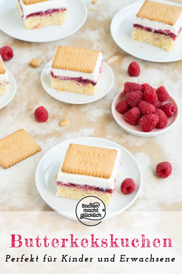 Dieser Butterkeks-Kuchen mit Pudding und Beeren ist wie gemacht für Gartenfeste und Co: fruchtig, cremig und erfrischend!