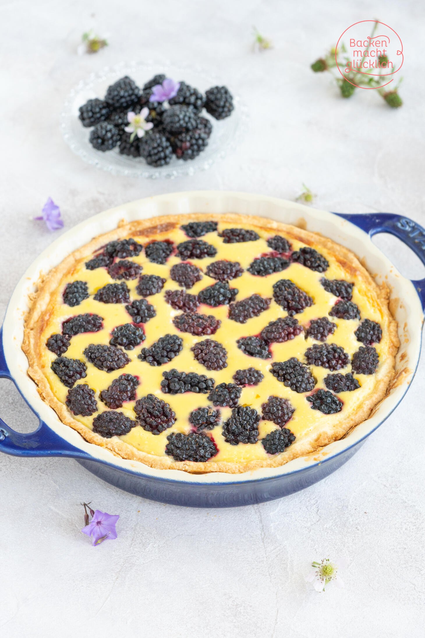Brombeerkuchen mit Schmand Backen macht glücklich