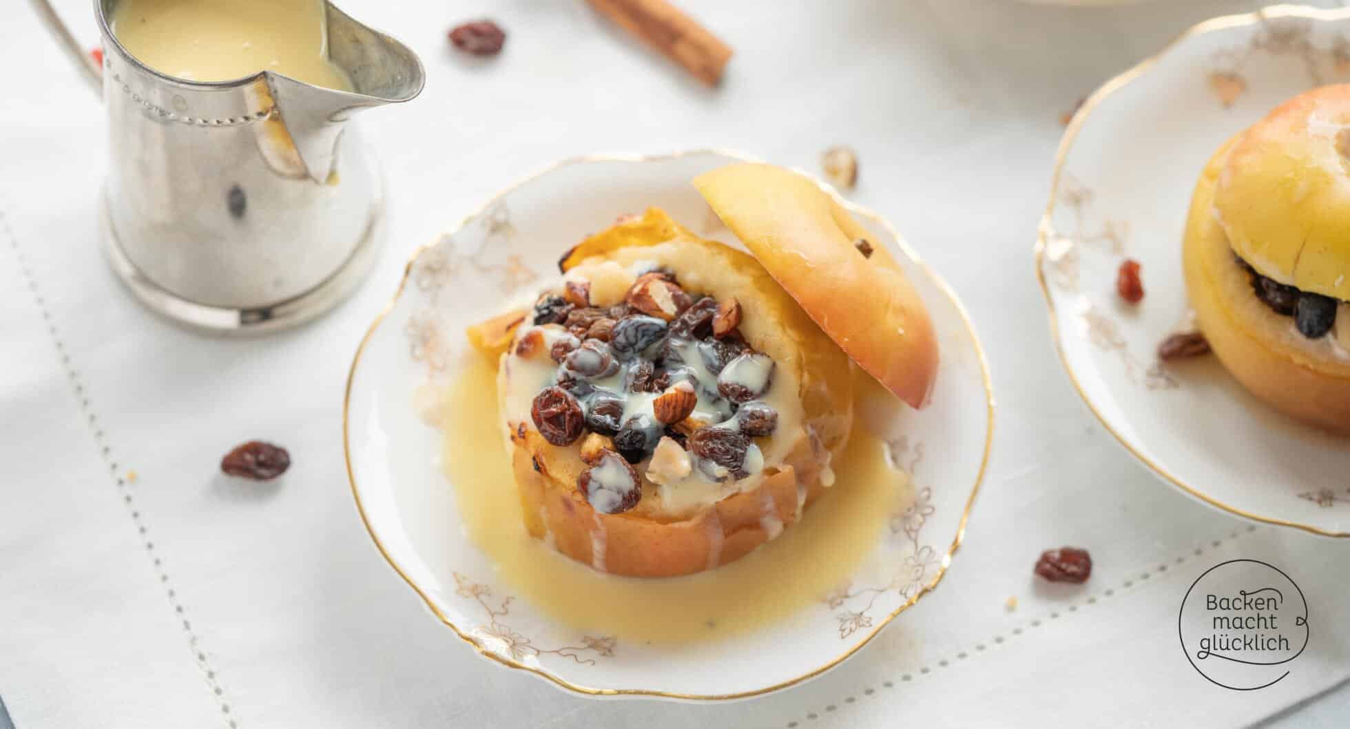 Weihnachtliches Bratapfel-Zimtcreme-Dessert im Glas