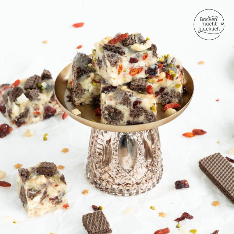 Rocky Road Fudge: Schoko-Karamell-Konfekt