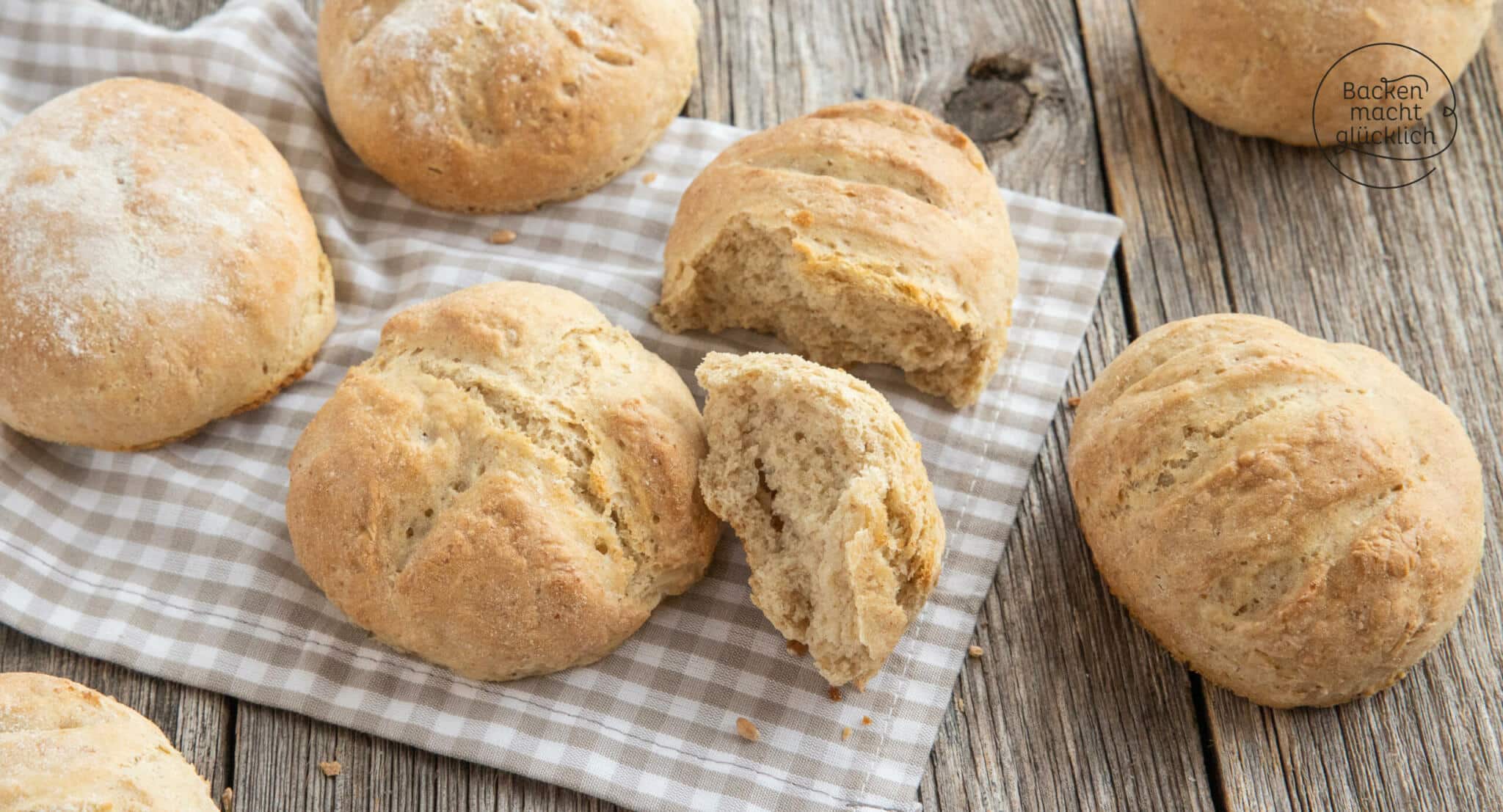 Einfache, schnelle Dinkelbrötchen | Backen macht glücklich