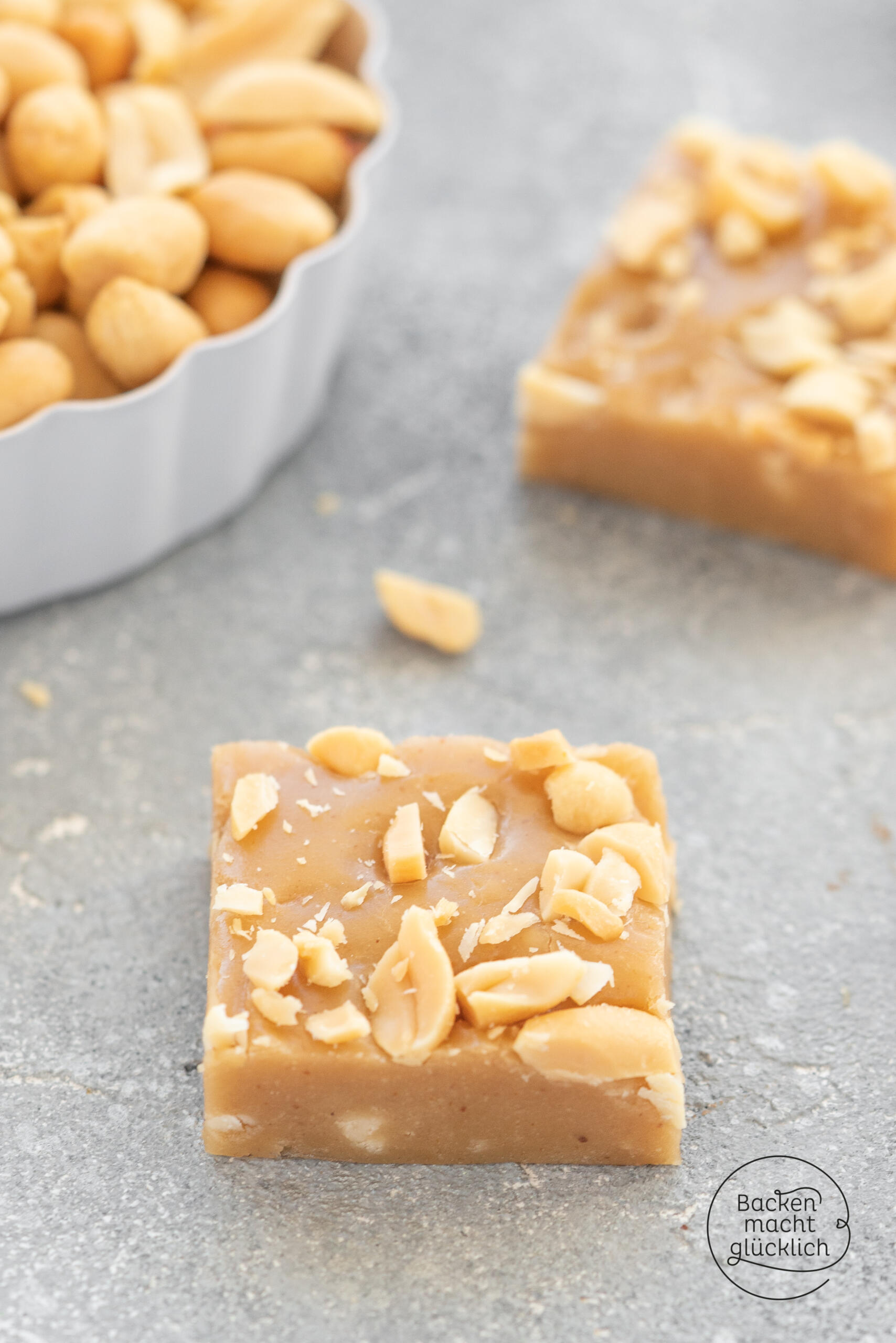 Peanut butter fudge (Erdnussbutter-Konfekt) | Backen macht glücklich