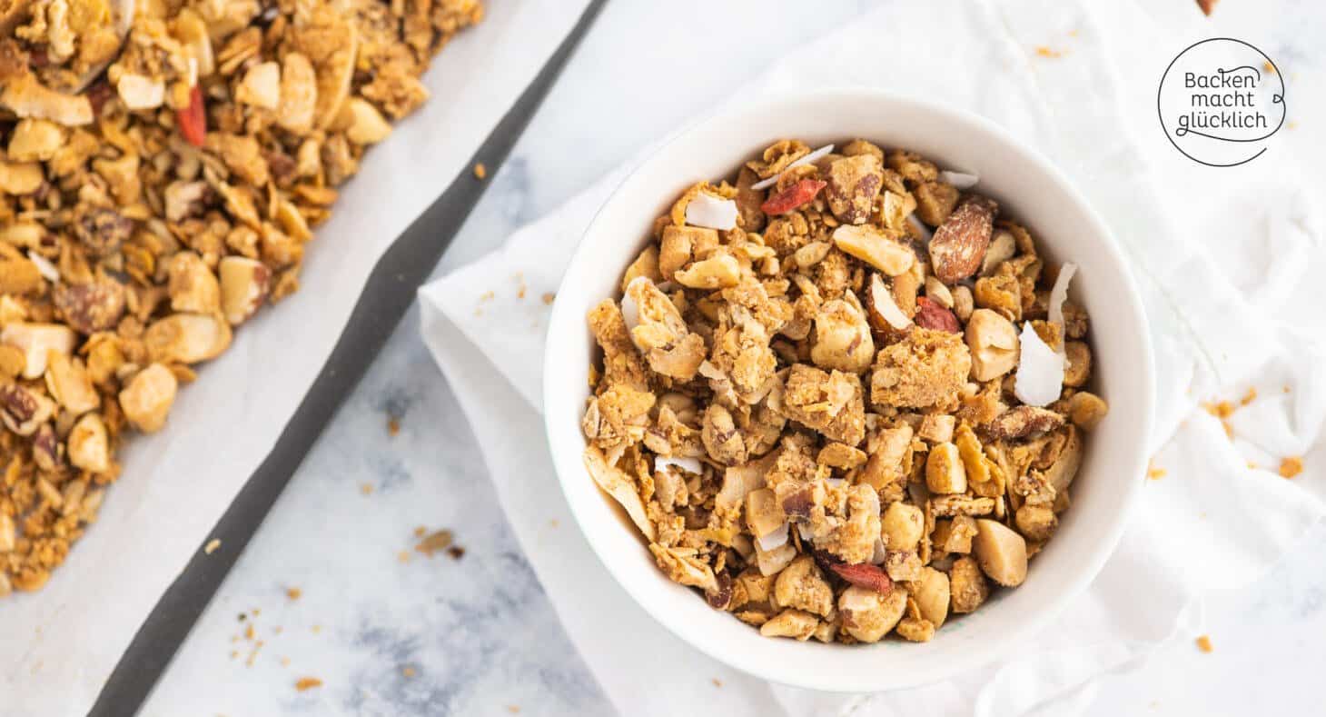 Low Carb Granola selbermachen Backen macht glücklich