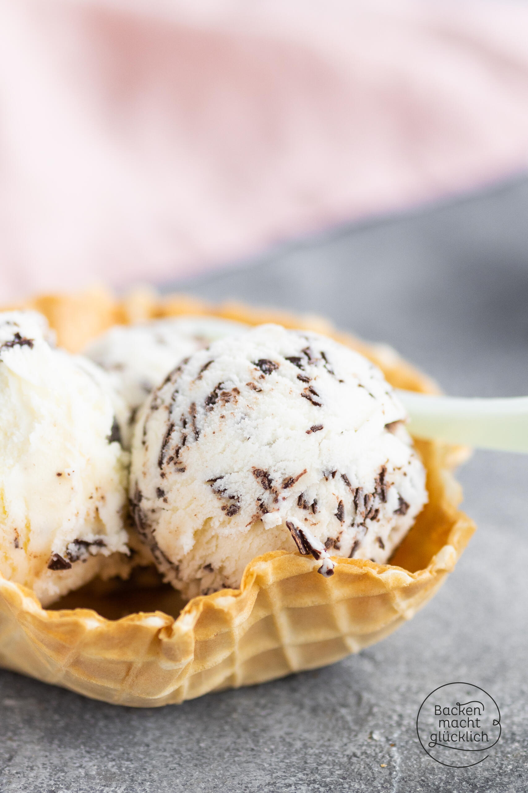 Stracciatella-Eis | Backen macht glücklich