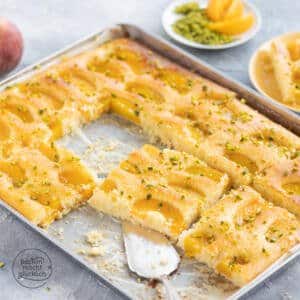 Blechkuchen Rührteig mit Pfirsichen