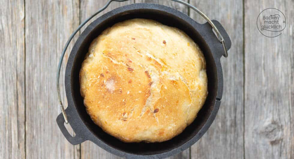 Brot mit rohen Kartoffeln