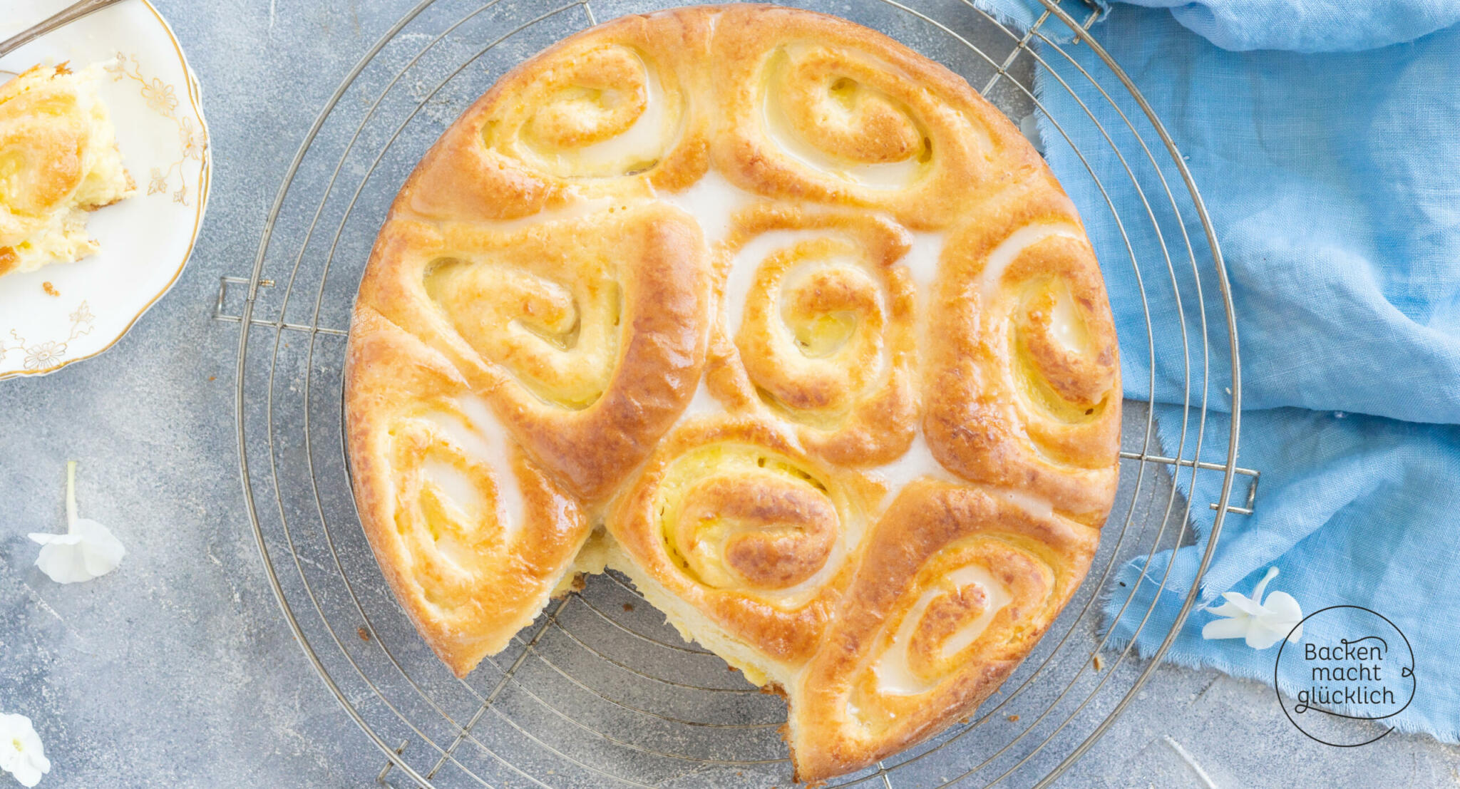 Genialer Pudding-Schneckenkuchen | Backen macht glücklich