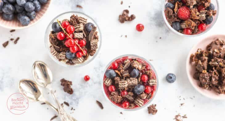 Sommer-Schichtdessert im Glas