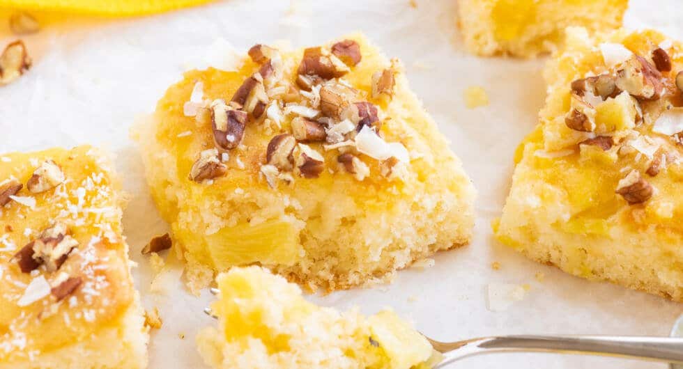 Sheet cake with pineapple coconut