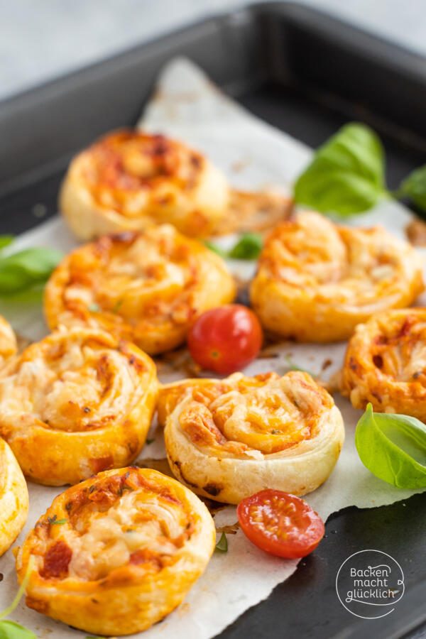 Einfache, schnelle Pizzaschnecken | Backen macht glücklich