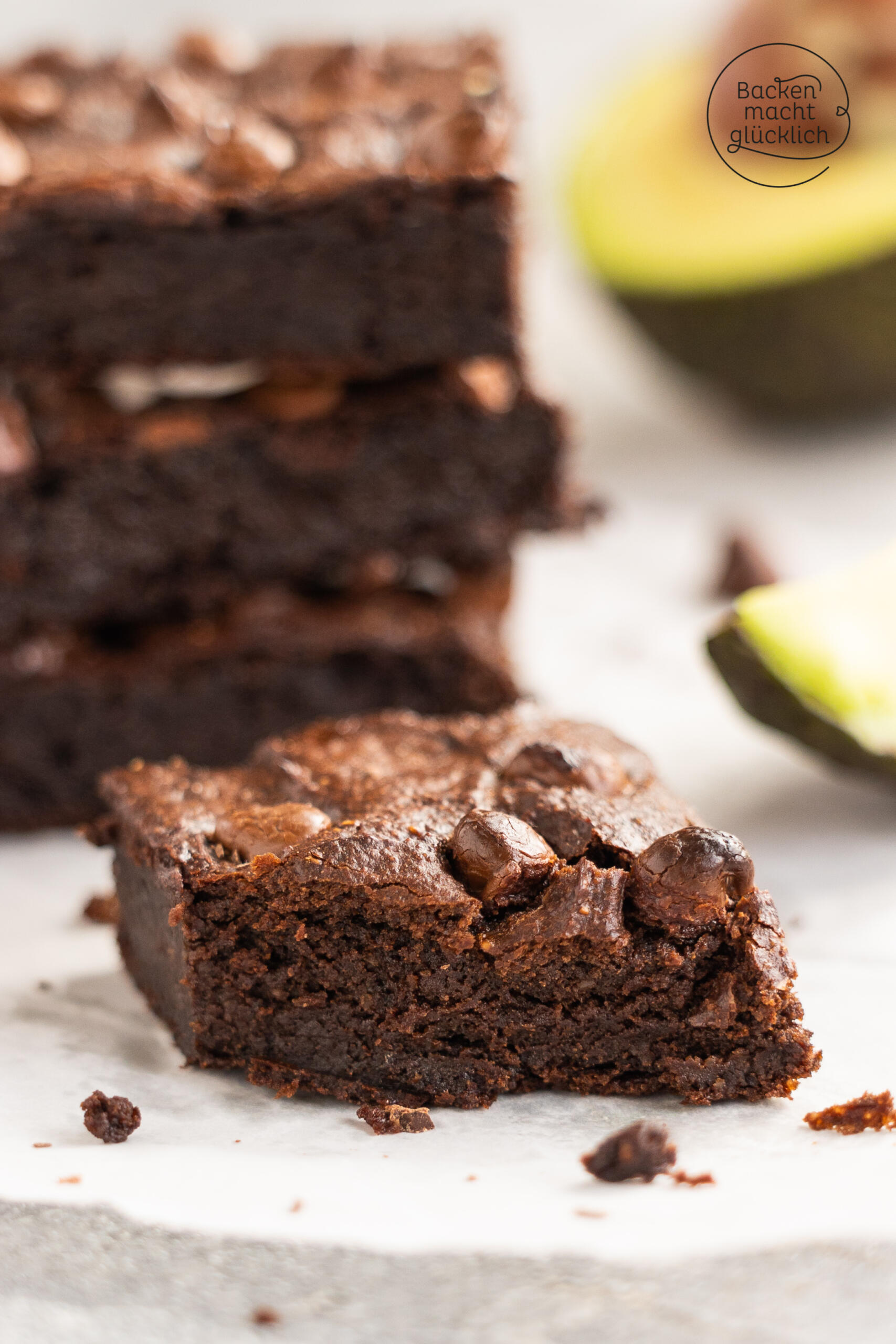 Avocadobrownies ohne Zucker und Mehl