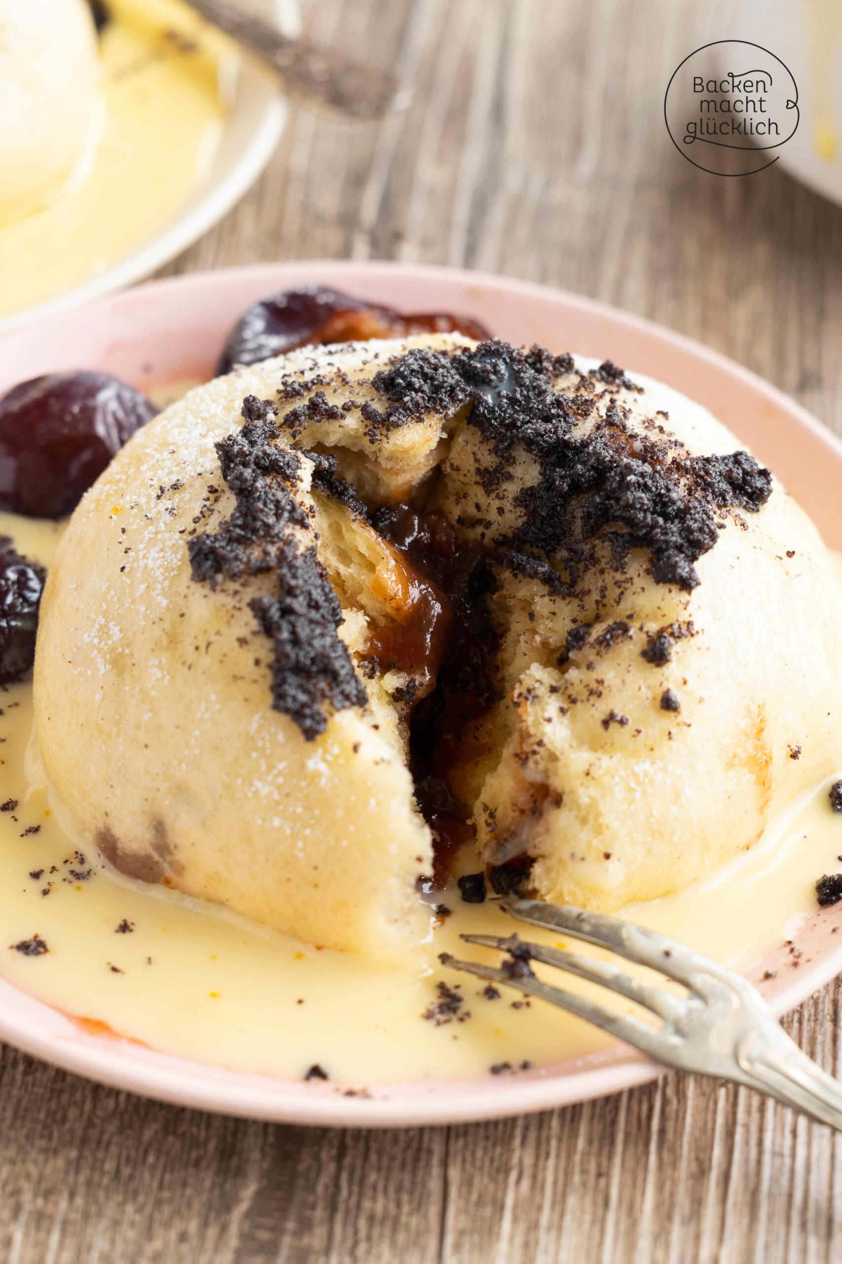 selbstgemachte Germknödel