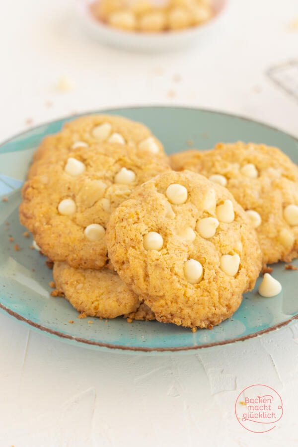 Macadamia Cookies mit weißer Schokolade