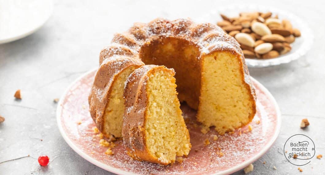 Saftiger Mandel-Gugelhupf | Backen macht glücklich