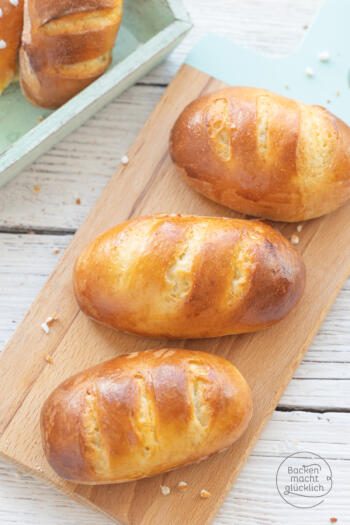 Milchbrötchen mit Trockenhefe