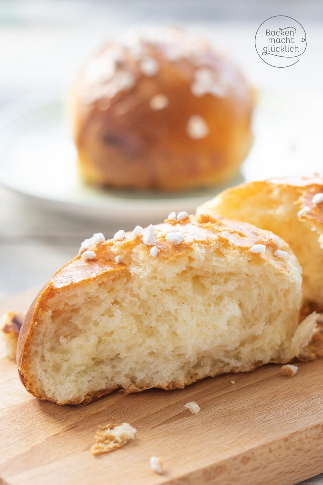 Einfache fluffige Milchbrötchen | Backen macht glücklich