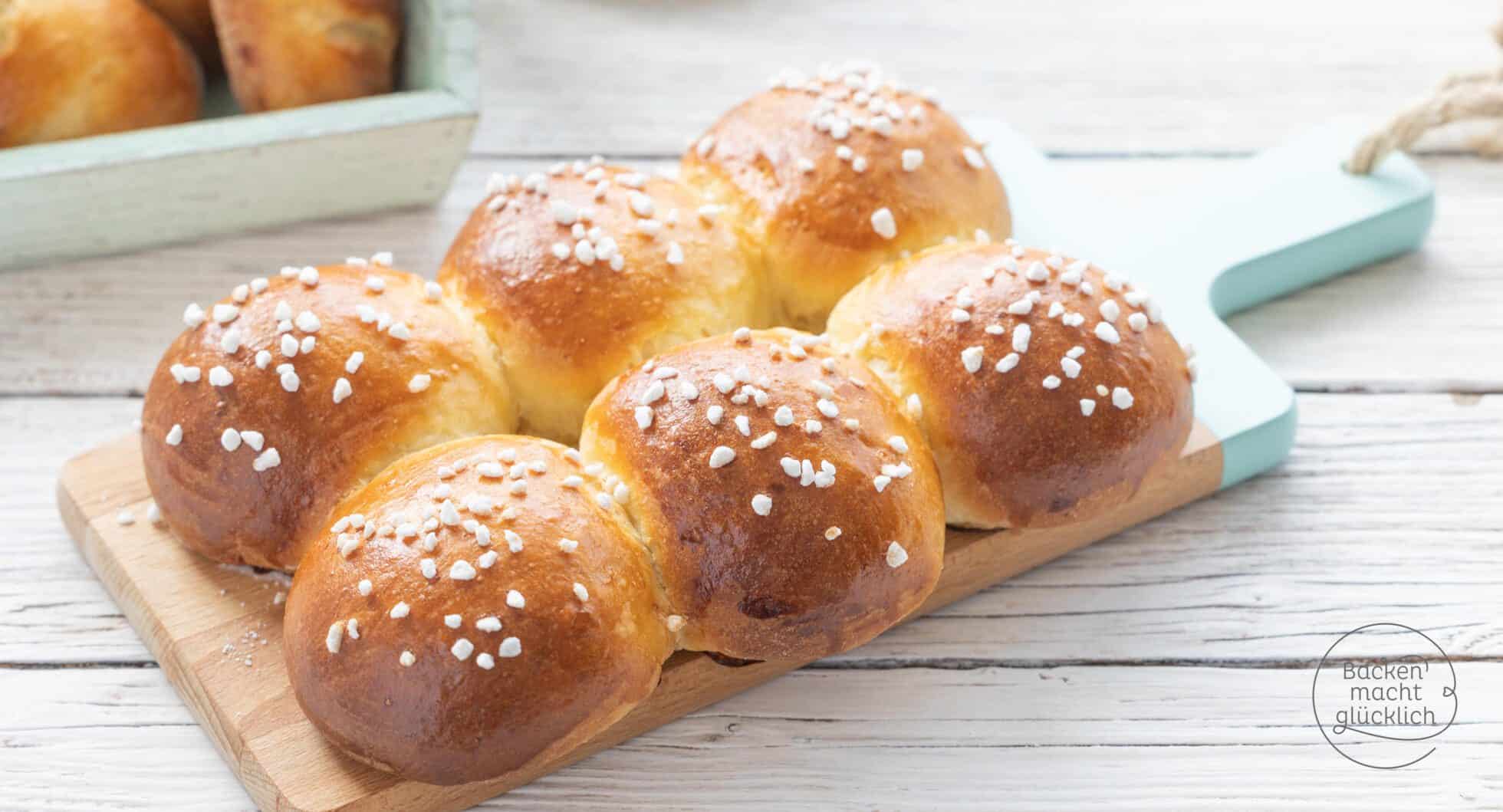 Einfache fluffige Milchbrötchen | Backen macht glücklich