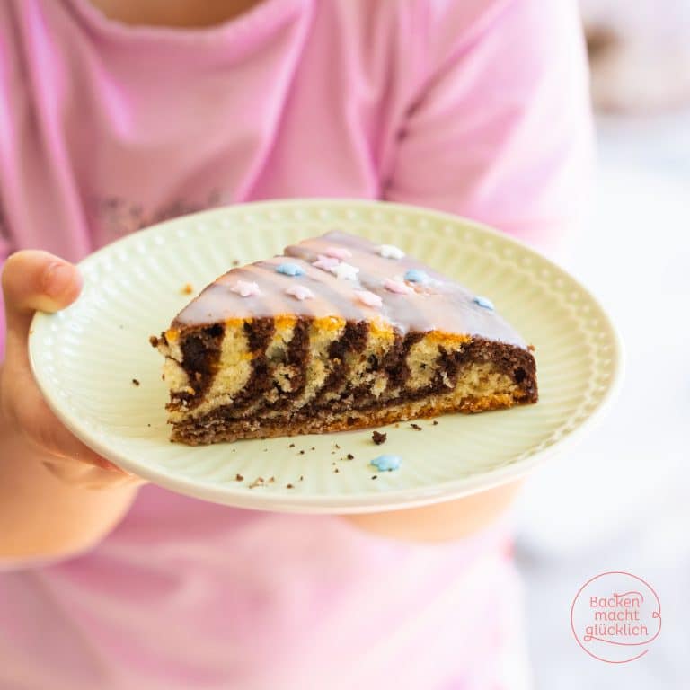 Einfacher, fluffiger und saftiger Zebrakuchen
