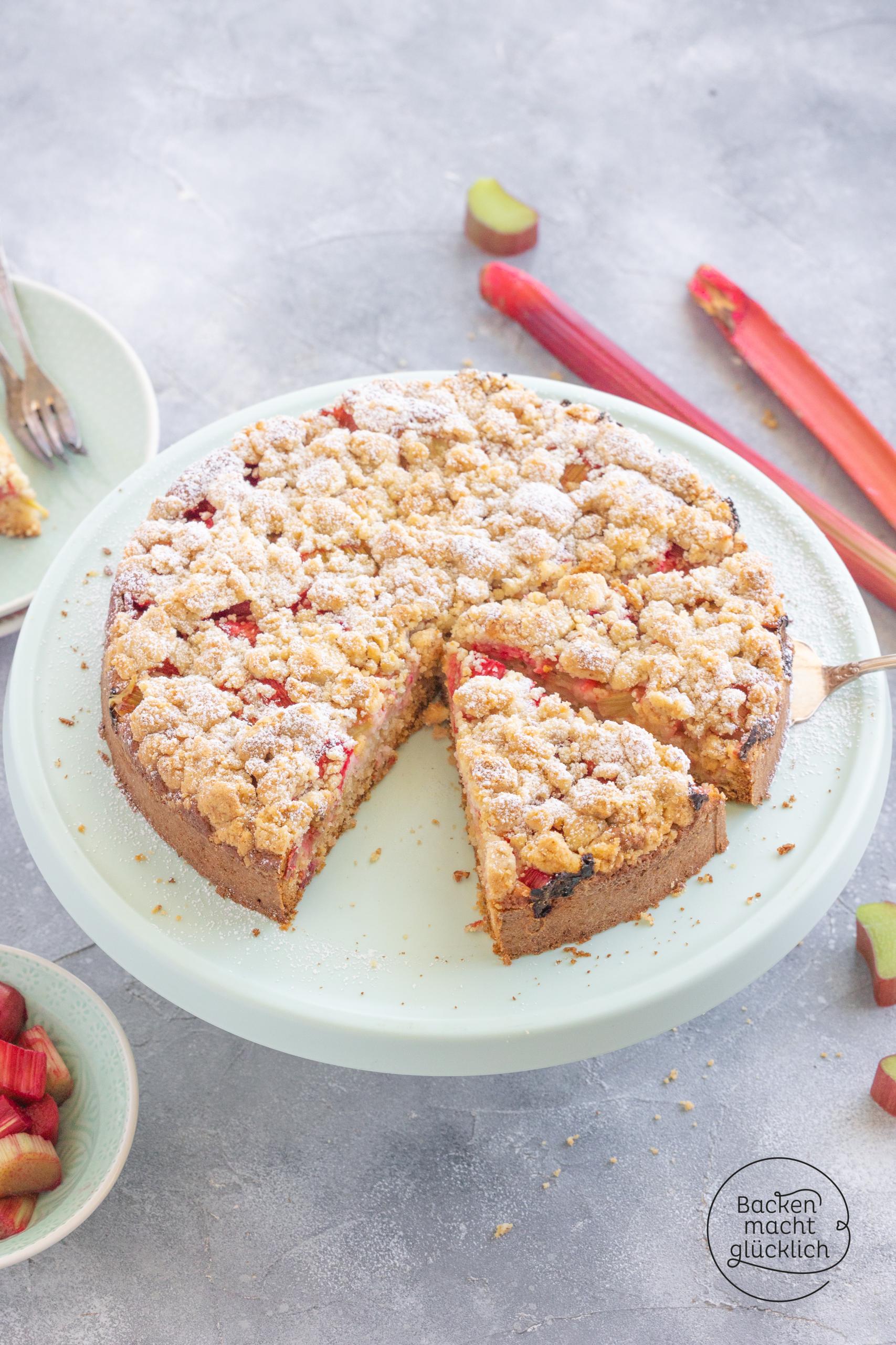 veganer Rhabarber-Kuchen