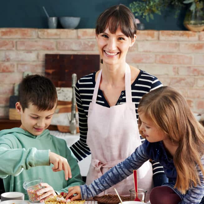 Backen-macht-gluecklich-Familienbackbuch-Waffeln-Szene