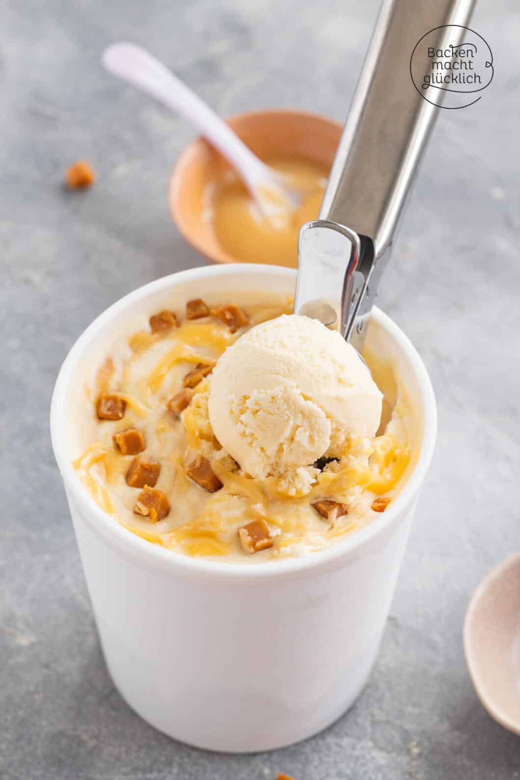 Karamell-Eis | Backen macht glücklich