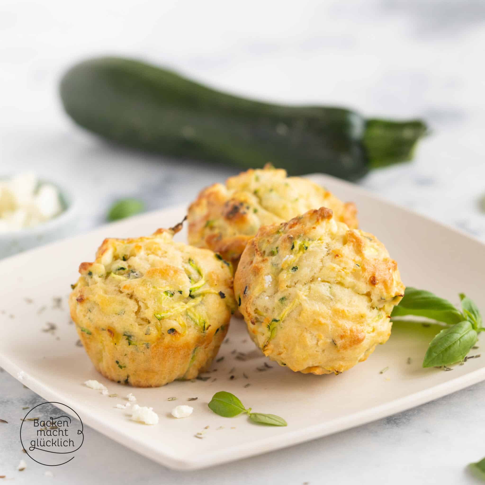 Herzhafte Zucchini-Muffins | Backen macht glücklich