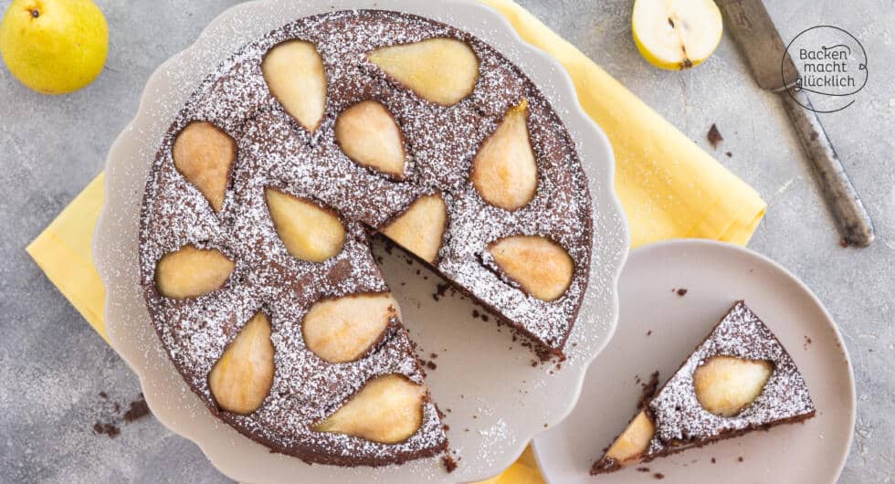 Schoko-Birnenkuchen mit frischen Birnen