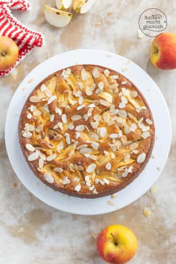 versunkener veganer Apfelkuchen