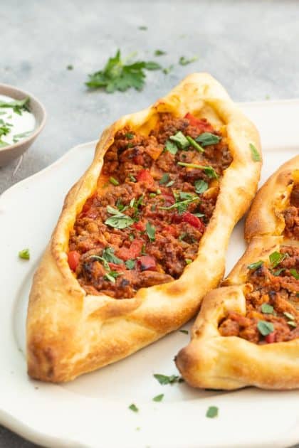 Hackfleisch-Pide