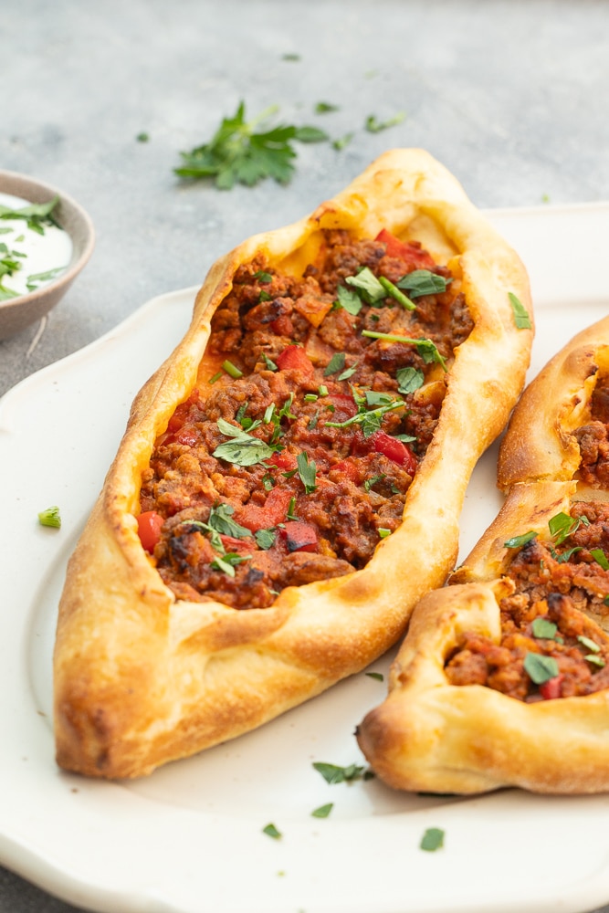 Hackfleisch-Pide