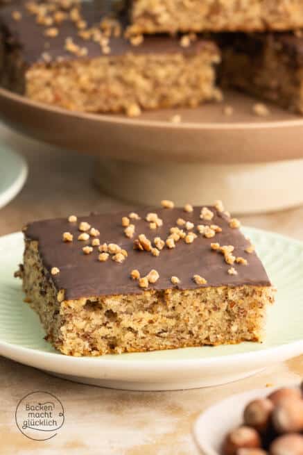 Nusskuchen vom Blech | Backen macht glücklich Nusskuchen vom Blech | Backen macht glücklich