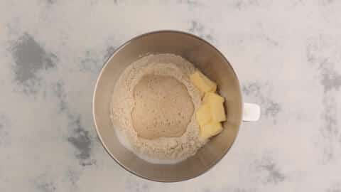 Laugenbrezel Hefe-Vorteig