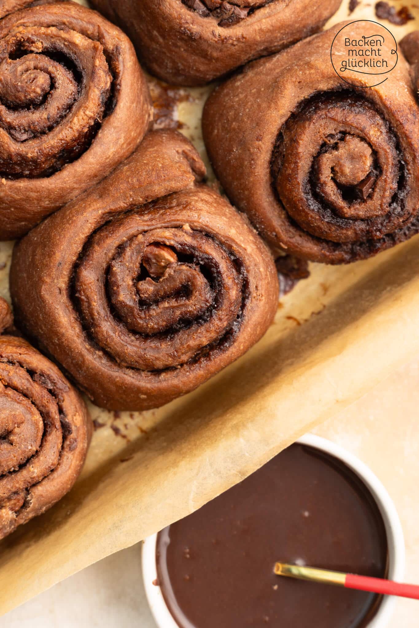 Schokoladenschnecken aus Hefeteig