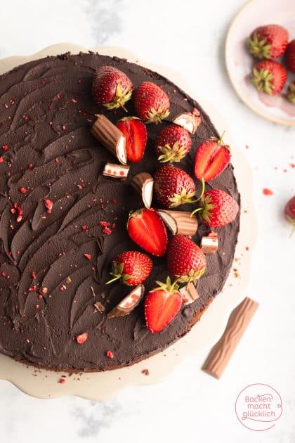 Erdbeer-Yogurette-Torte