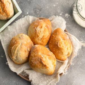 Baguette-Brötchen