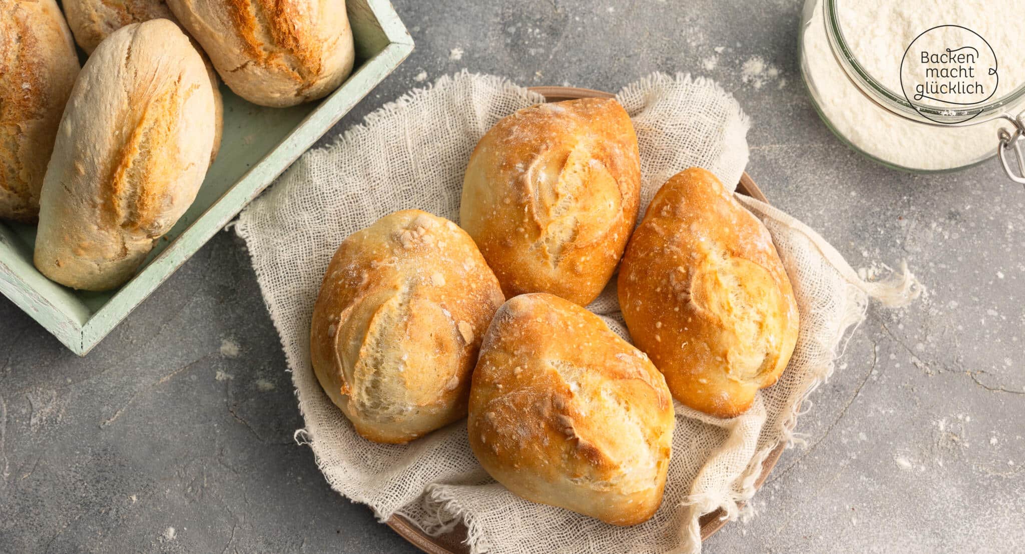 Baguette-Brötchen selber backen