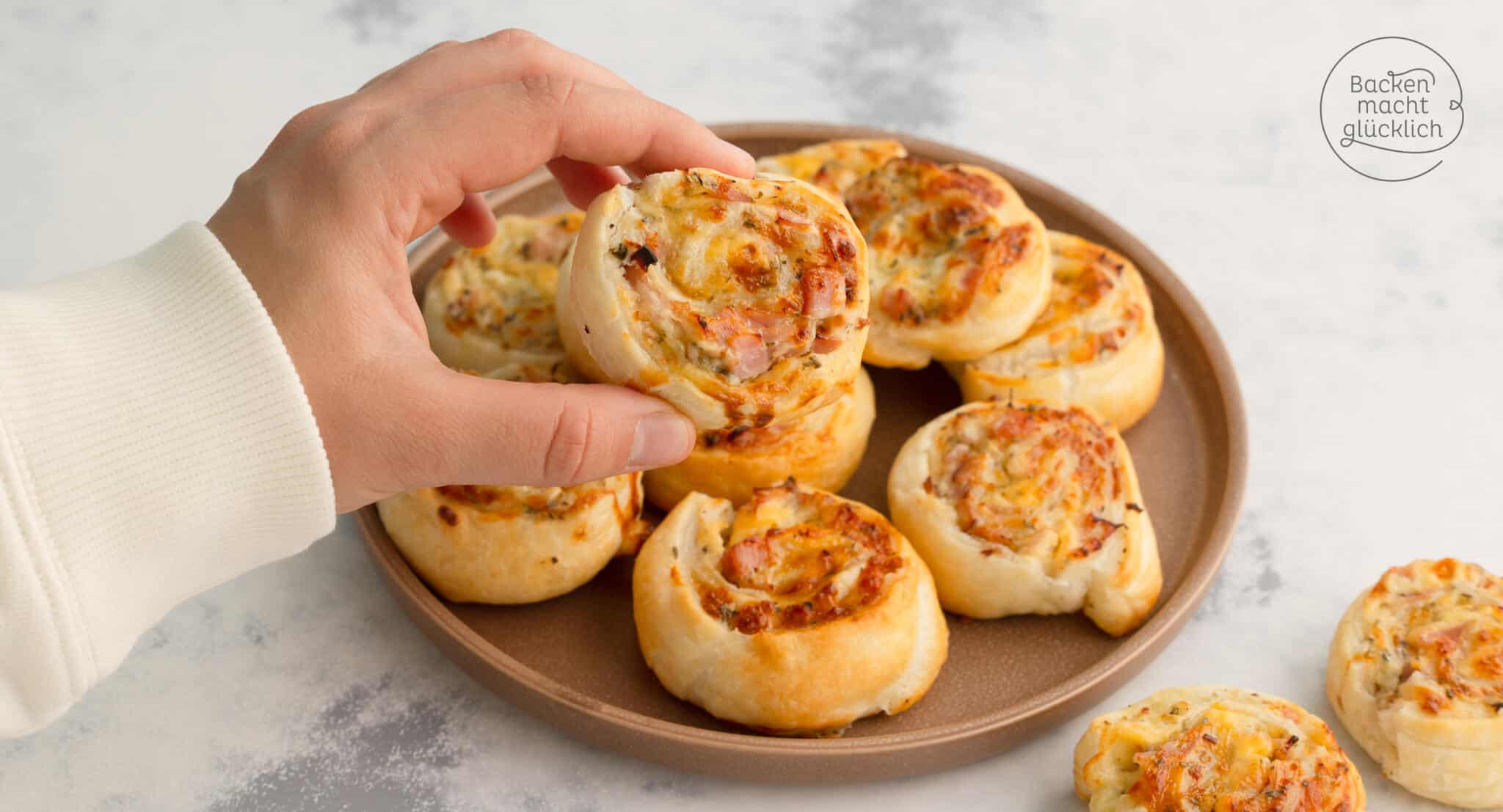 Blätterteigschnecken mit Käse