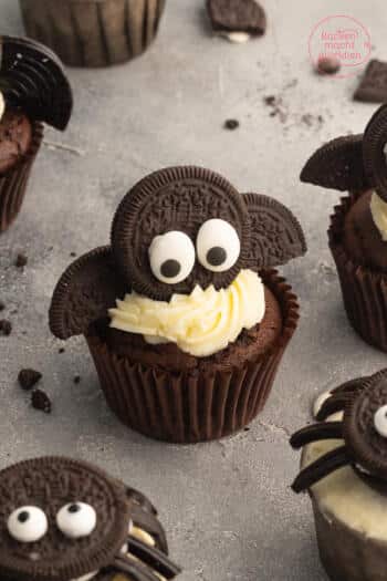 Oreo-Fledermaus-Muffins
