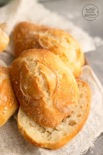 Baguette-Brötchen einfach