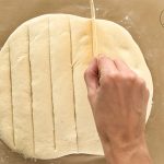 Fondue Zupfbrot schneiden