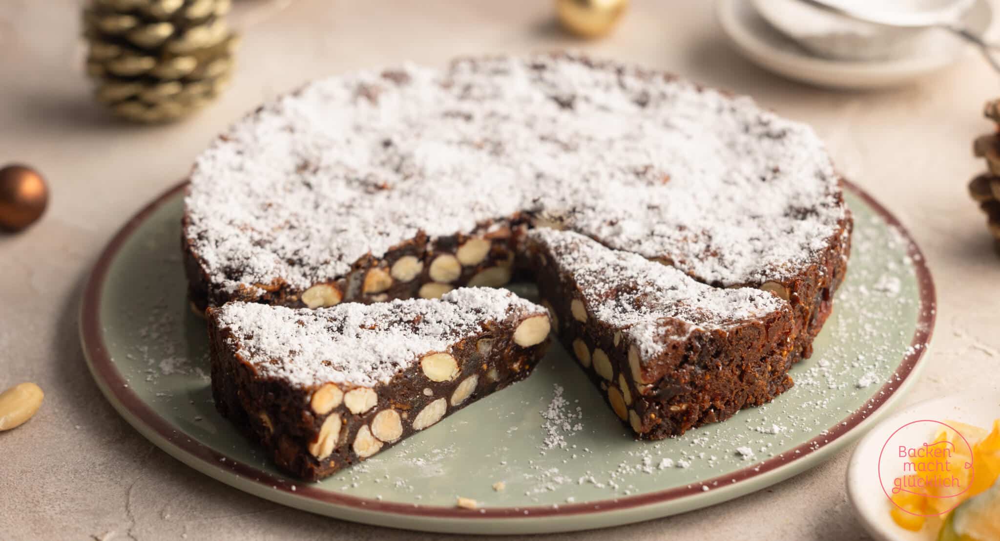 Panforte Rezept mit Mandeln in der Springform