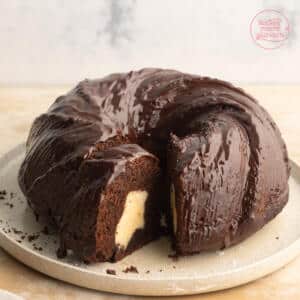 Schoko-Kuchen mit Cheesecake-Frischkäse-Kern