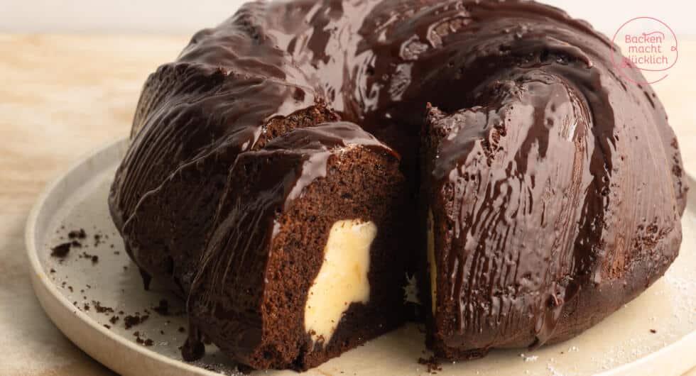 saftiger Schoko-Cheesecake-Kuchen in der Gugelhupfform