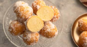 Vegane Quarkbällchen ohne Ei und ohne Quark, frisch ausgebacken