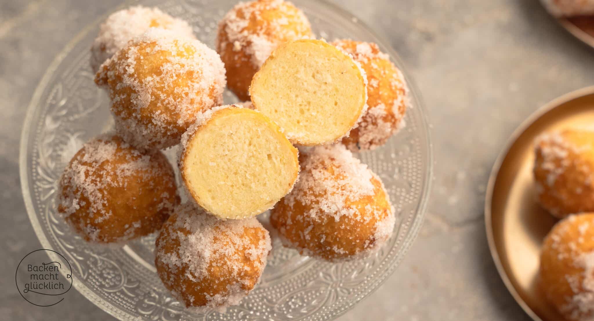 Vegane Quarkbällchen ohne Ei und ohne Quark, frisch ausgebacken